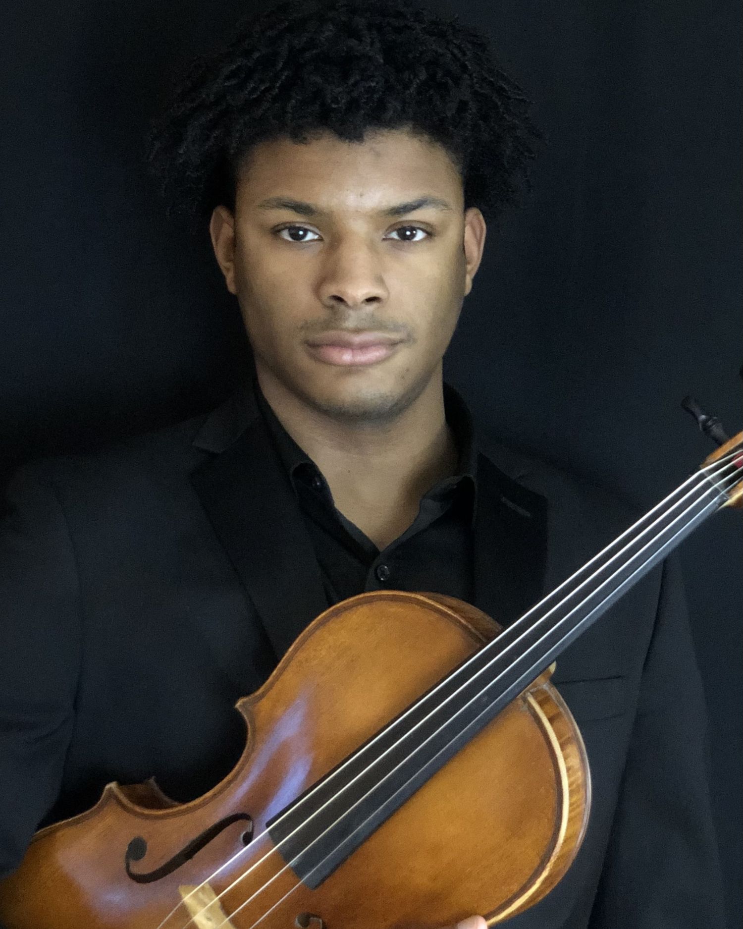 Andres Sanchez cello photo